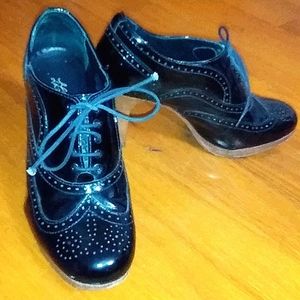 L.L. Bean Oxford Heels